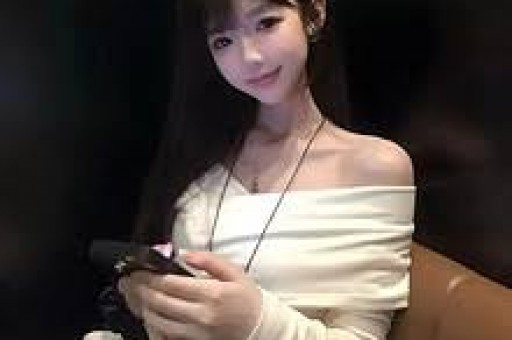 董宇辉公开回应恋情传闻女方身份真相大白也许跟你想不太一样
